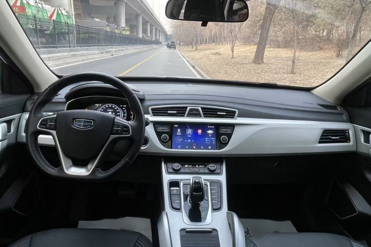 Used Geely Auto Emgrand X7 Sport 2020 1.8TD DCT Two-Wheel Drive Smart Connect 4G-Enabled Version
