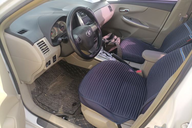 Used Toyota Corolla 2013 Special Edition 1.6L Automatic Cool GL Model
