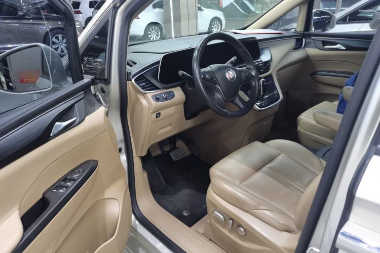 Used Buick GL8 2021 ES Landtrek 653T Luxury Model