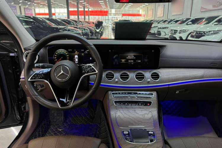Used Mercedes-Benz E-Class 2022 Updated E 300 L Luxury Edition
