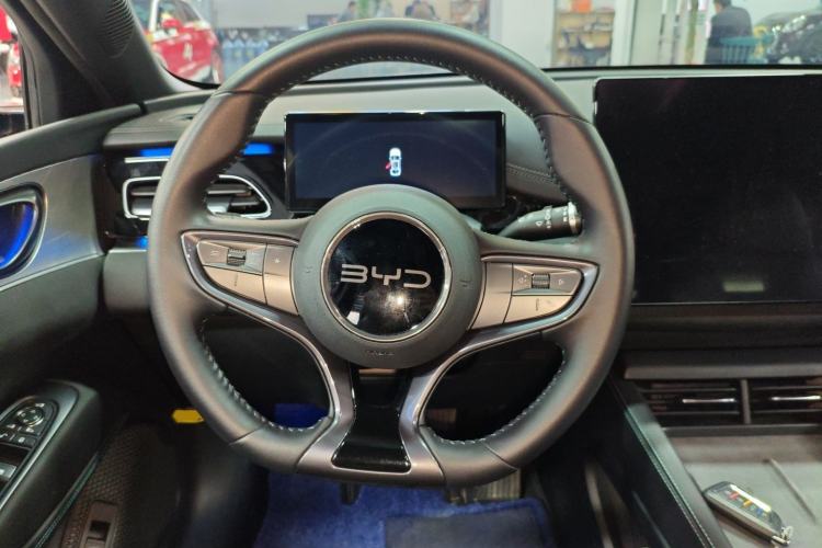 Used BYD Seal 06 New Energy 2024 DM-i 120KM Flagship Model
