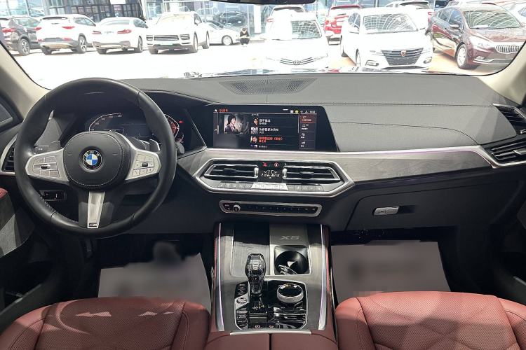 Used BMW X5 2022 Restyled xDrive 30Li Luxury Version M Sport Package