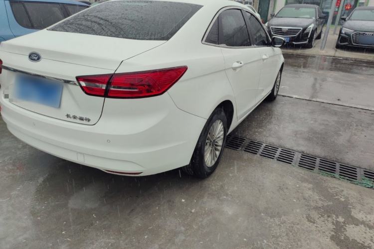 Used Ford Escort 2015 1.5L Automatic Comfort Edition