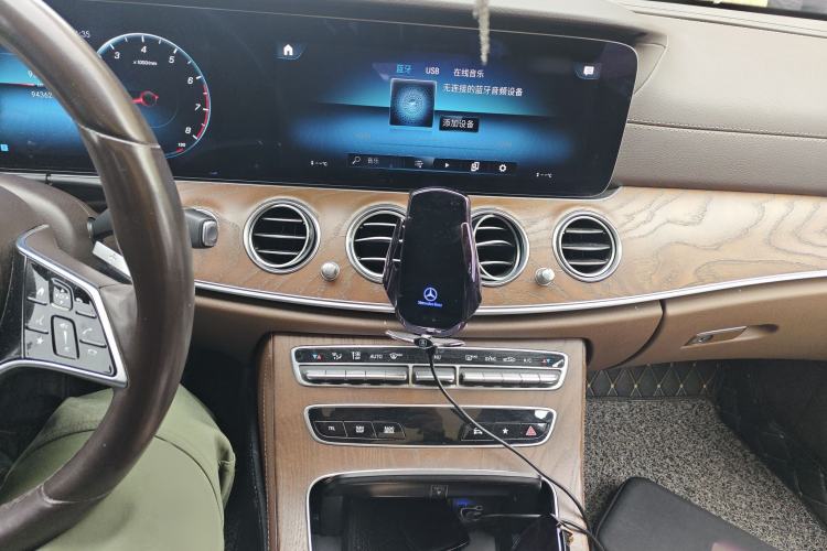 Used Mercedes-Benz E-Class 2021 Facelift E 260 L
