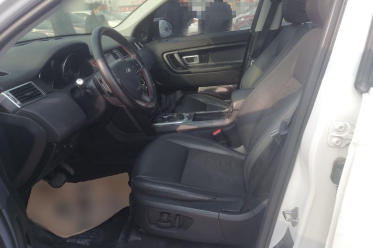 Used Land Rover Discovery Sport 2018 240 PS PURE Edition
