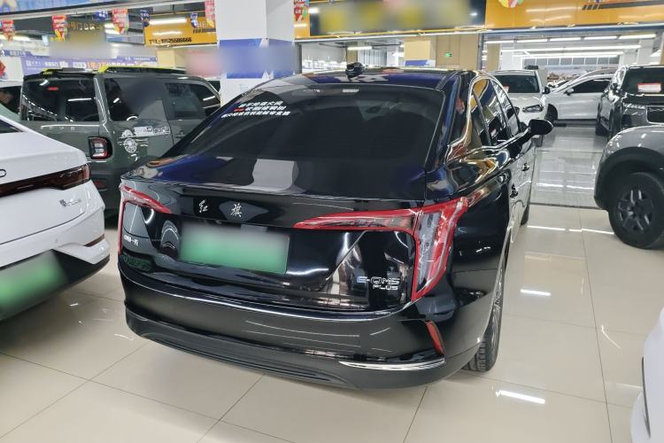 Used Hongqi E-QM5 2024 610 km PLUS
