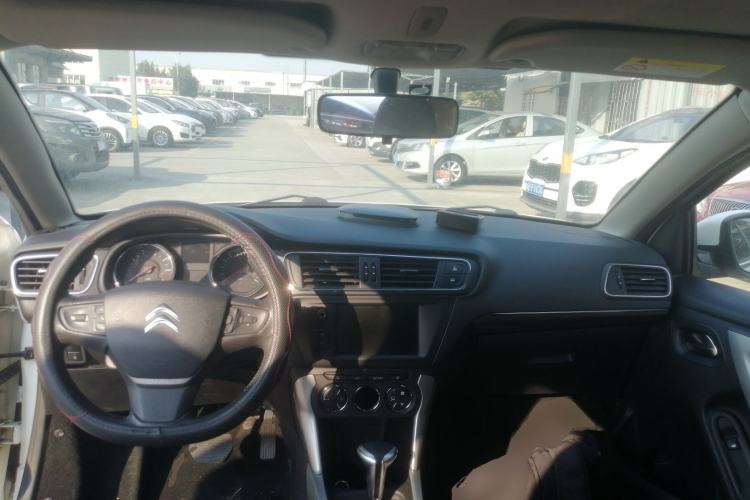 Used Citroen C3-XR 2015 1.6THP Automatic Pioneer Model
