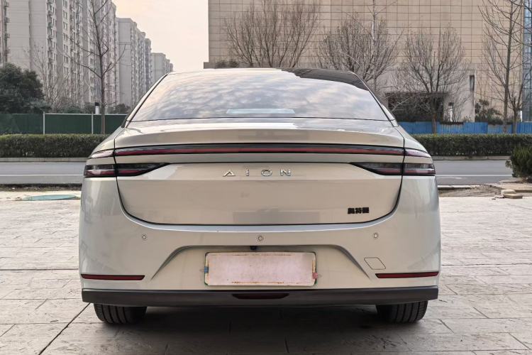 Used AION S Plus 2022 80 Tech Edition
