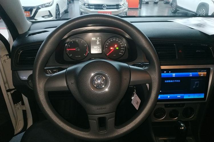 Used Volkswagen Lavida 2017 1.6L Automatic Comfort Edition