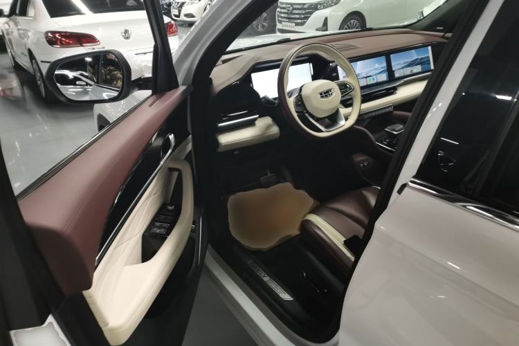 Used Geely Auto Monjaro L 2021 2.0TD High-Power Automatic All-Wheel Drive Luxury Version
