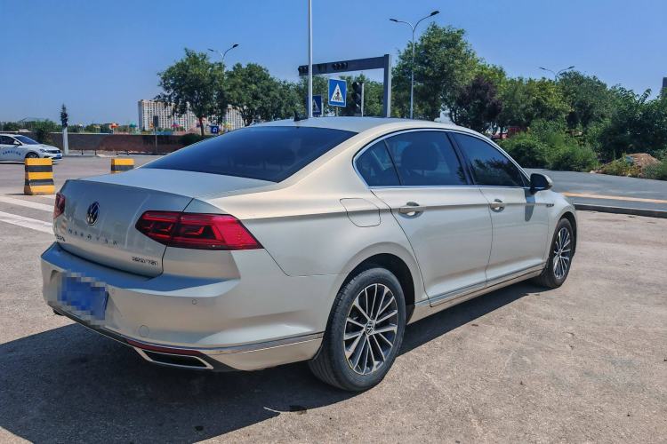 Used Volkswagen Magotan 2020 330TSI DSG Luxury Edition
