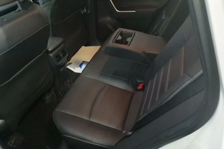 Used Toyota RAV4 2021 2.0L CVT Two-Wheel Drive Fashion PLUS Edition
