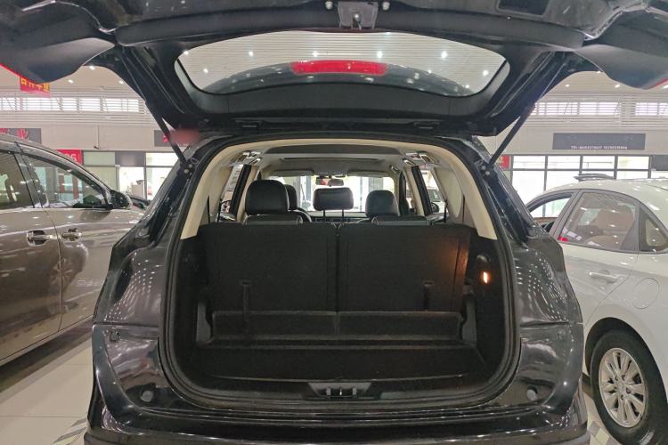 Used Dongfeng Fengon 580 2016 1.5T Manual Luxury Version