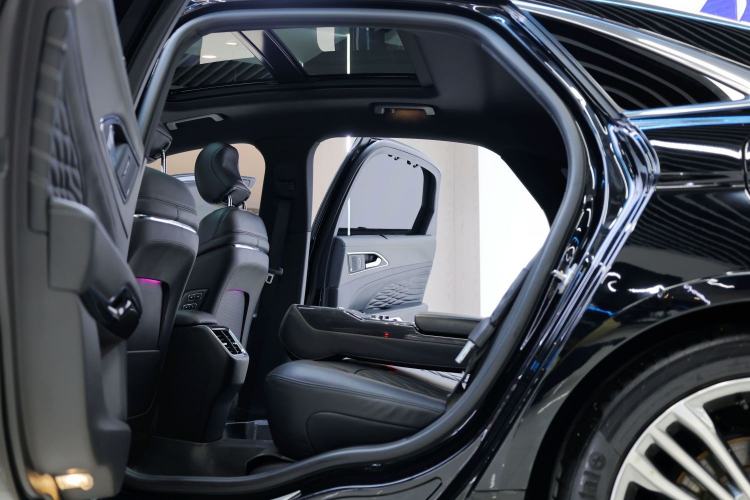 Used Ford Taurus 2019 EcoBoost 245 Vignale Deluxe Edition
