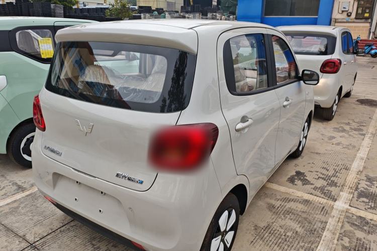 Used Wuling Hongguang MINIEV 2025 Four-Door Version Advanced Edition
