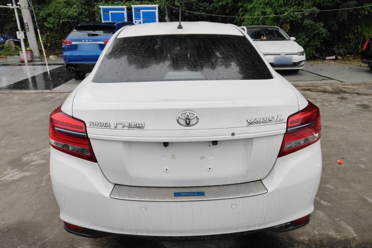 Used Toyota YARiS L 2019 1.5E CVT Dynamic Edition China VI compliant