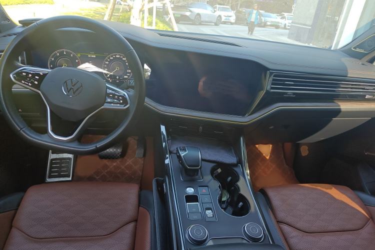 Used Volkswagen Touareg 2022 3.0 TSI Prestige Edition