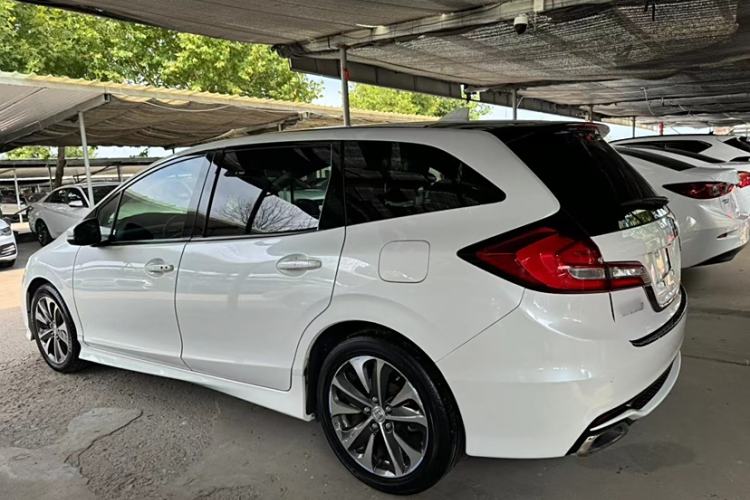 Used Honda Jade 2017 210TURBO CVT Fashion Edition 5-seater
