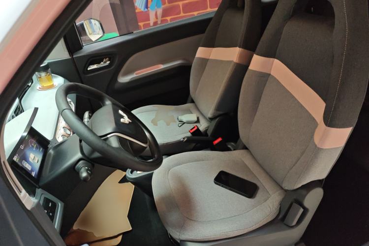 Used Wuling Hongguang MINIEV 2021 Macaron Fashion Model Lithium Iron Phosphate