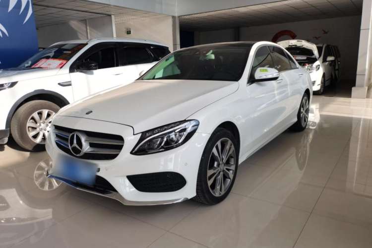 Used Mercedes-Benz C-Class 2017 Facelift C 200 L 4MATIC Sport Edition
