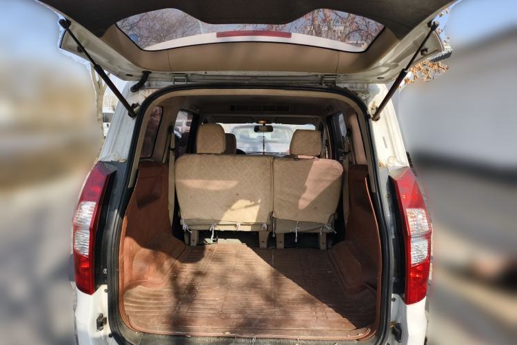 Used Wuling Hongguang 2014 1.5L Standard Version
