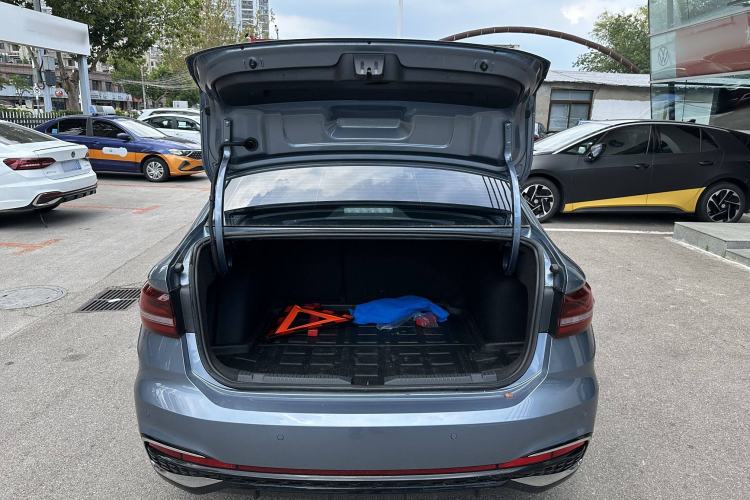 Used Volkswagen Lavida 2023 280TSI DSG Starry Sky Deluxe Edition
