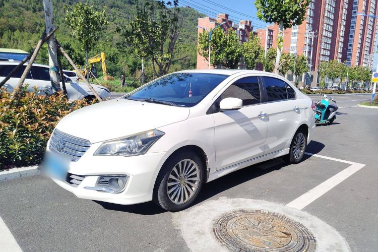 Used Suzuki Alivio 2015 1.6L Manual Enjoyment Model
