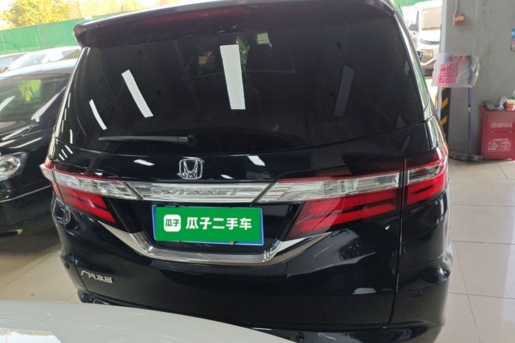 Used Honda Odyssey 2015 Updated Version 2.4L Smart Edition
