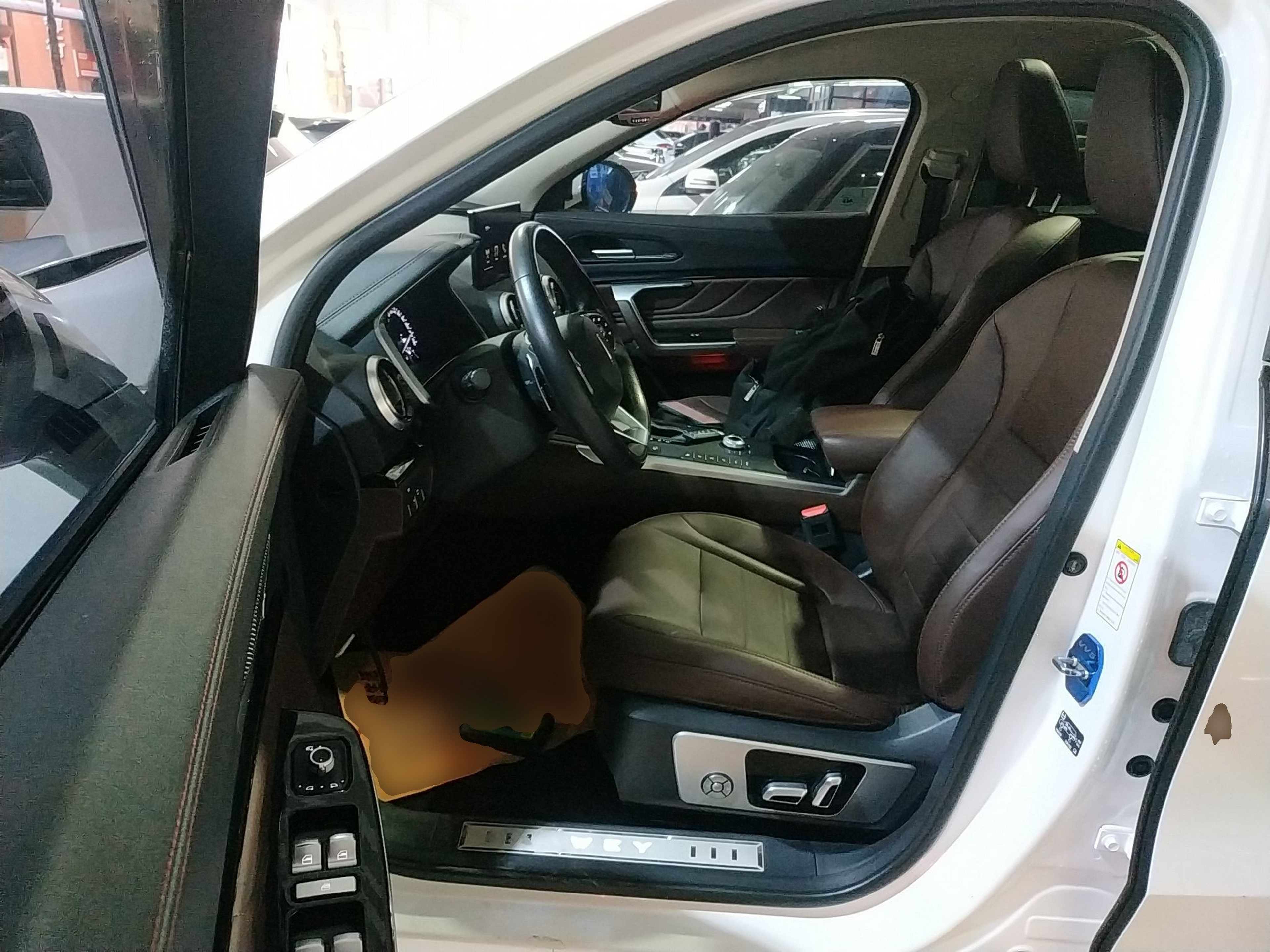 Переднее сиденье в автомобиле