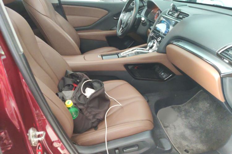 Used Acura CDX 2016 1.5T Two-Wheel Drive Deluxe Edition