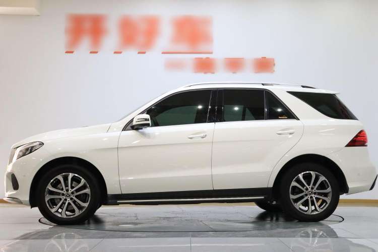 Used Mercedes-Benz GLE 2017 GLE 320 4MATIC Dynamic Model
