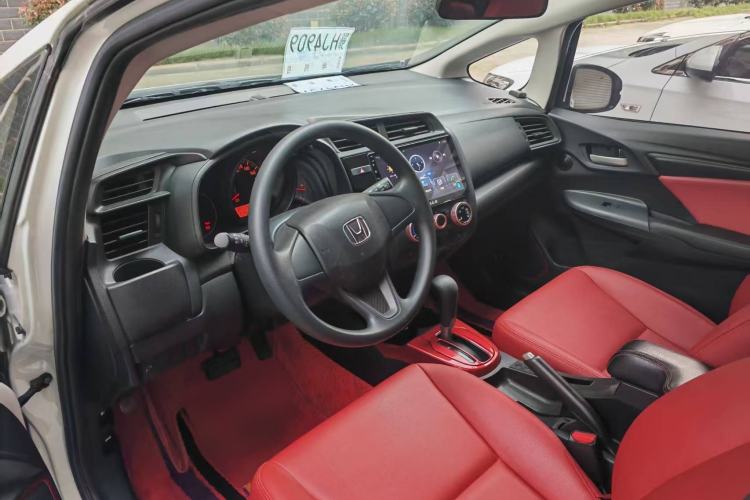 Used Honda Fit 2018 1.5L CVT Comfort Sunroof Version