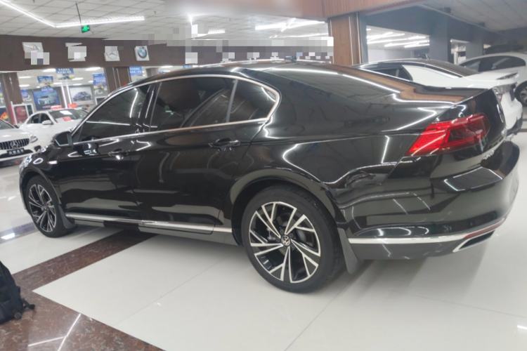 Used Volkswagen Magotan 2020 330TSI DSG Luxury Edition
