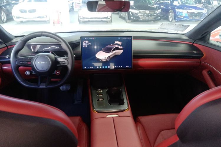 Used  SU7 2024 Rear-Drive Long-Range Intelligent Driving Version
