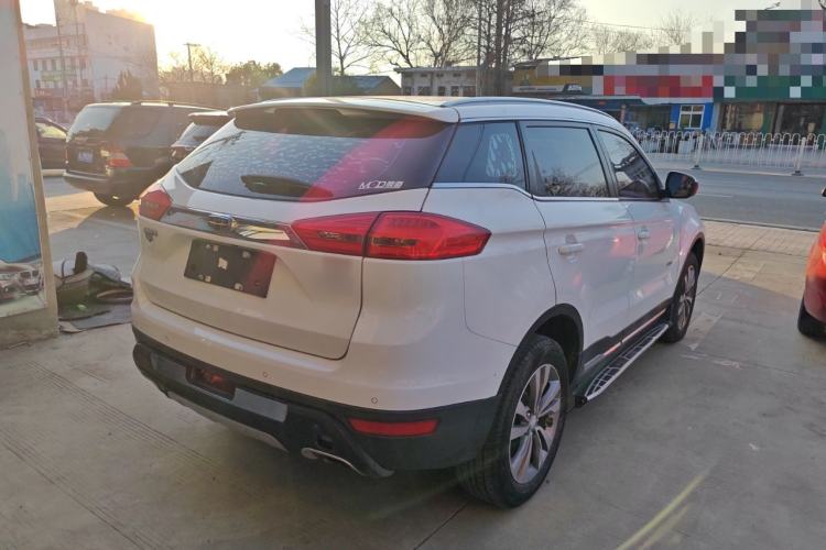 Used Geely Auto Emgrand X7 Sport 2016 1.8TD Automatic ZhiShang Model
