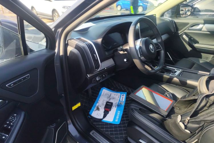 Used BYD Tang 2019 2.0T Automatic SmartConnect Luxury 7-Seater China VI Standard