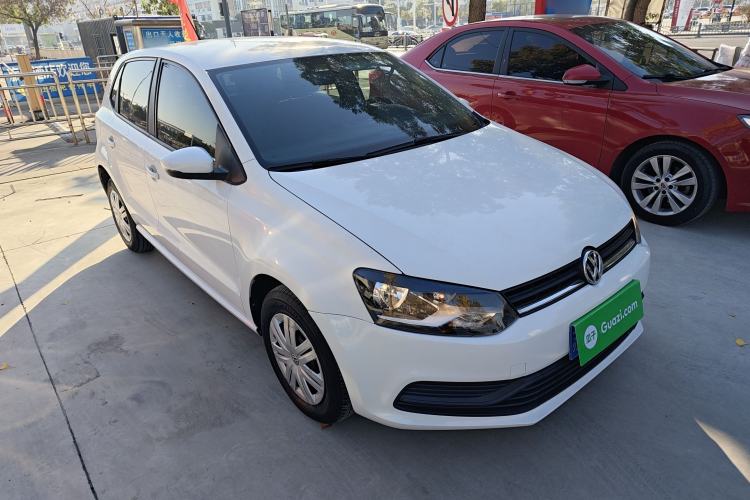 Used Volkswagen Polo 2016 1.4L Manual Fashion Model