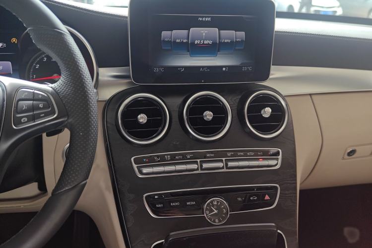 Used Mercedes-Benz C-Class 2015 C 260 L Sport Edition