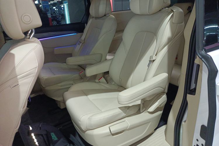 Used Buick GL8 New Energy 2025 Lu Shang Smart Enjoyment Edition 7-Seater