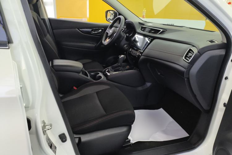 Used Nissan Qashqai 2019 2.0L CVT Smart Enjoyment Version
