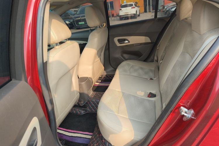 Used Chevrolet Cruze 2015 1.5L Classic SE MT
