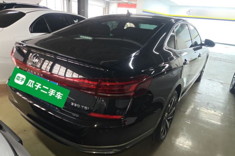 Used Volkswagen Passat 2023 330TSI Luxury Edition
