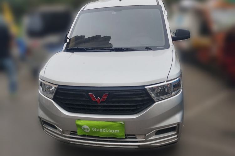 Used Wuling Hongguang V 2022 1.5L Jingqu Version Hydraulic Power Steering LAR