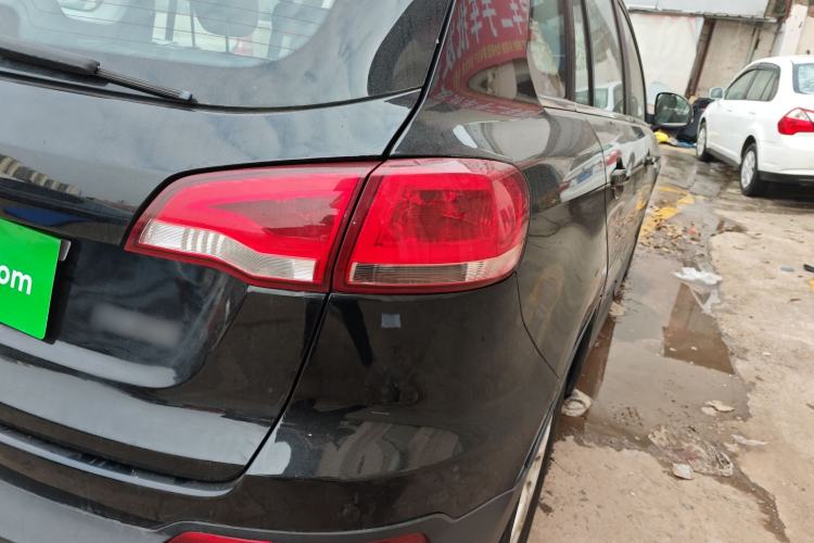 Used Zotye Domy X5 2016 1.5T Manual Luxury 7-Seater China V Emission Standard
