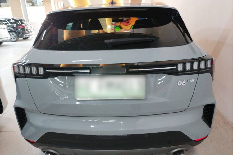 Used Lynk & Co 06 EM-P 2022 PHEV 84 km Range Pro Version
