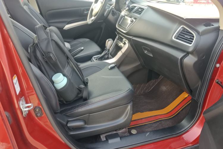 Used Suzuki S-Cross 2014 1.6L CVT Two-Wheel Drive Elite Version
