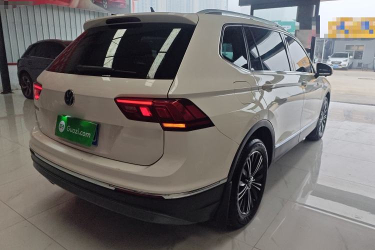 Used Volkswagen Tiguan L 2021 330TSI Automatic Two-Wheel Drive Smart Edition
