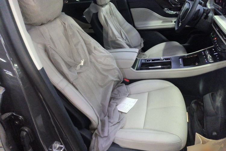 Used Lincoln Corsair 2023 2.0T Two-Wheel-Drive Luxury Edition
