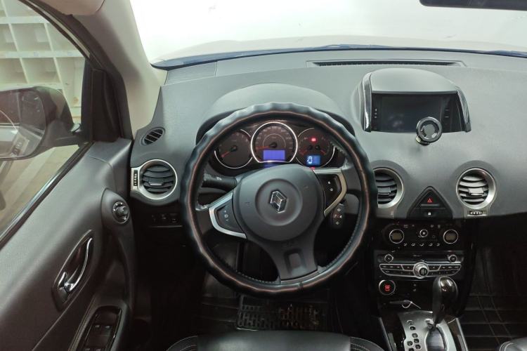 Used Renault Koleos 2014 Revised Version 2.5L Two-Wheel Drive Comfort Edition