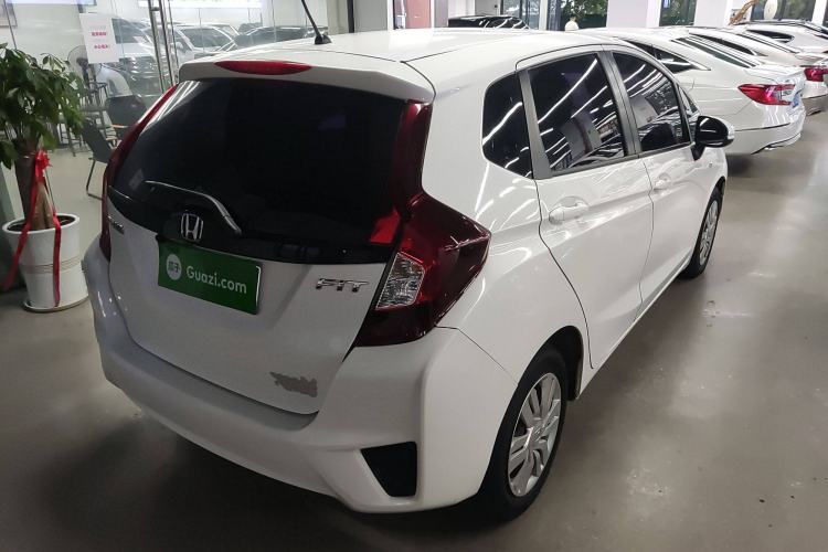 Used Honda Fit 2016 1.5L LX CVT Comfort Model
